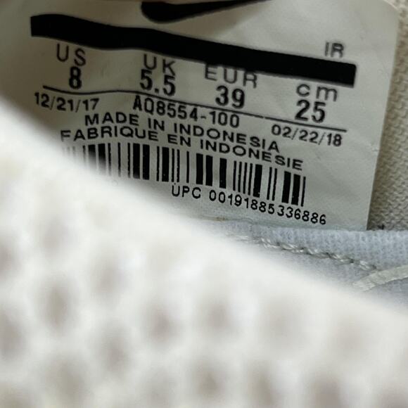 NIKE Shox Gravity Running Shoes Womens Size 8 White Cream Comfort Low Sneakers - Picture 8 of 8